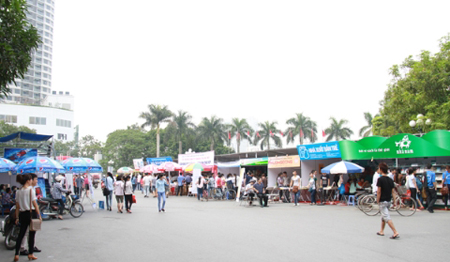 Ngày hội tân sinh viên 2013 ảnh 1